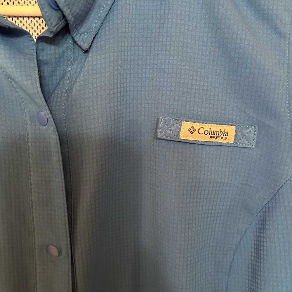 Columbia Blue Short-Sleeve Button Shirt - Picture 3 of 5
